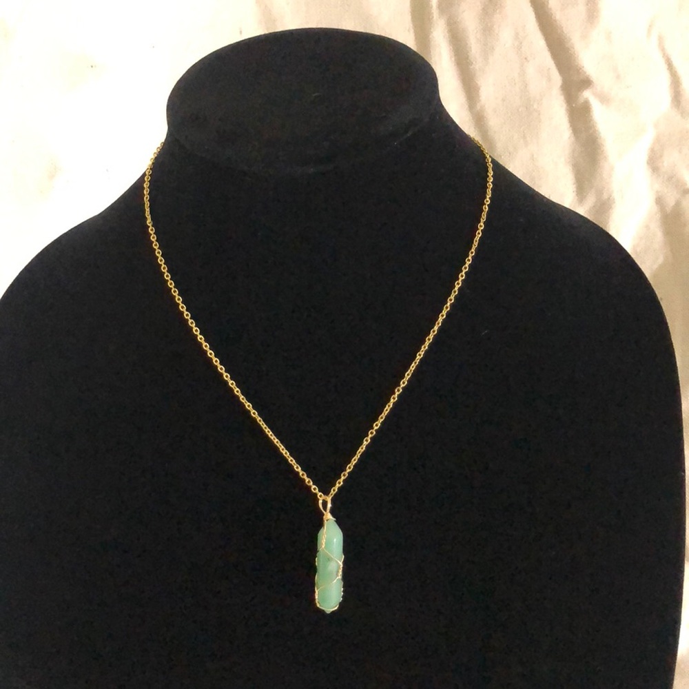 Brand new gold plated wrapped crystal necklace